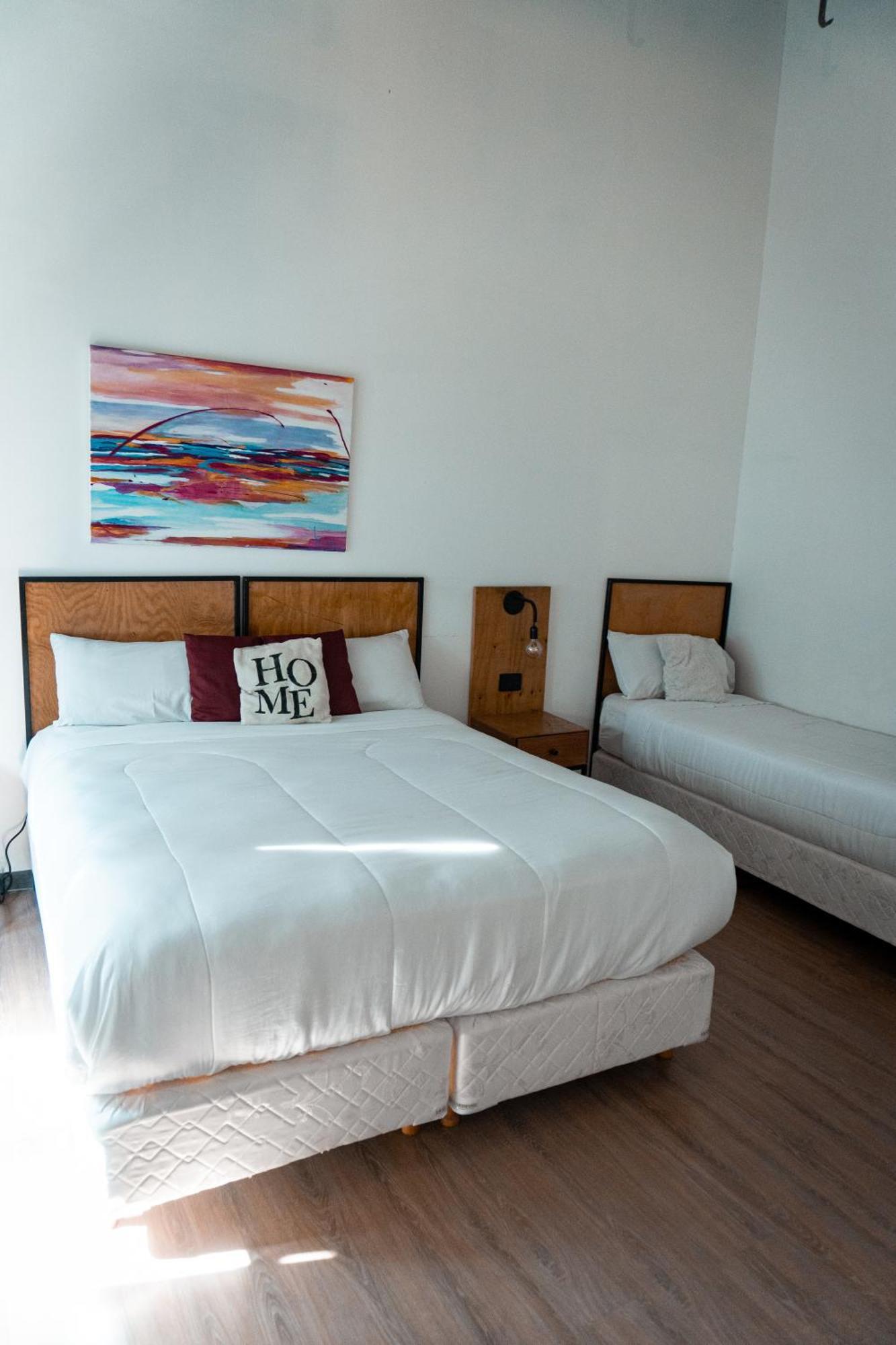 Chambre Triple avec Salle de Bains Privative Séparée