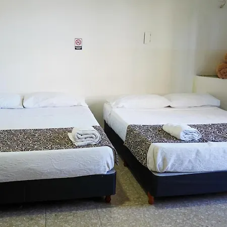 Hostal Con Terraza Y Parrilla En Palermo-2